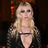 Taylor Momsen голая #0347