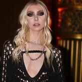 Taylor Momsen голая #0353