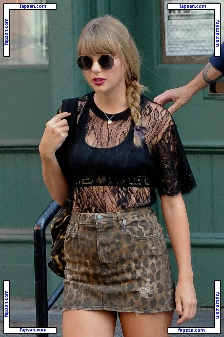 Taylor Swift голая фото #0171 с Онлифанс