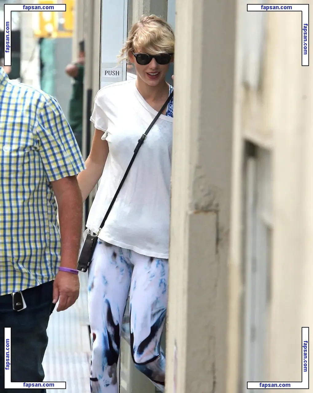 Taylor Swift голая фото #0548 с Онлифанс