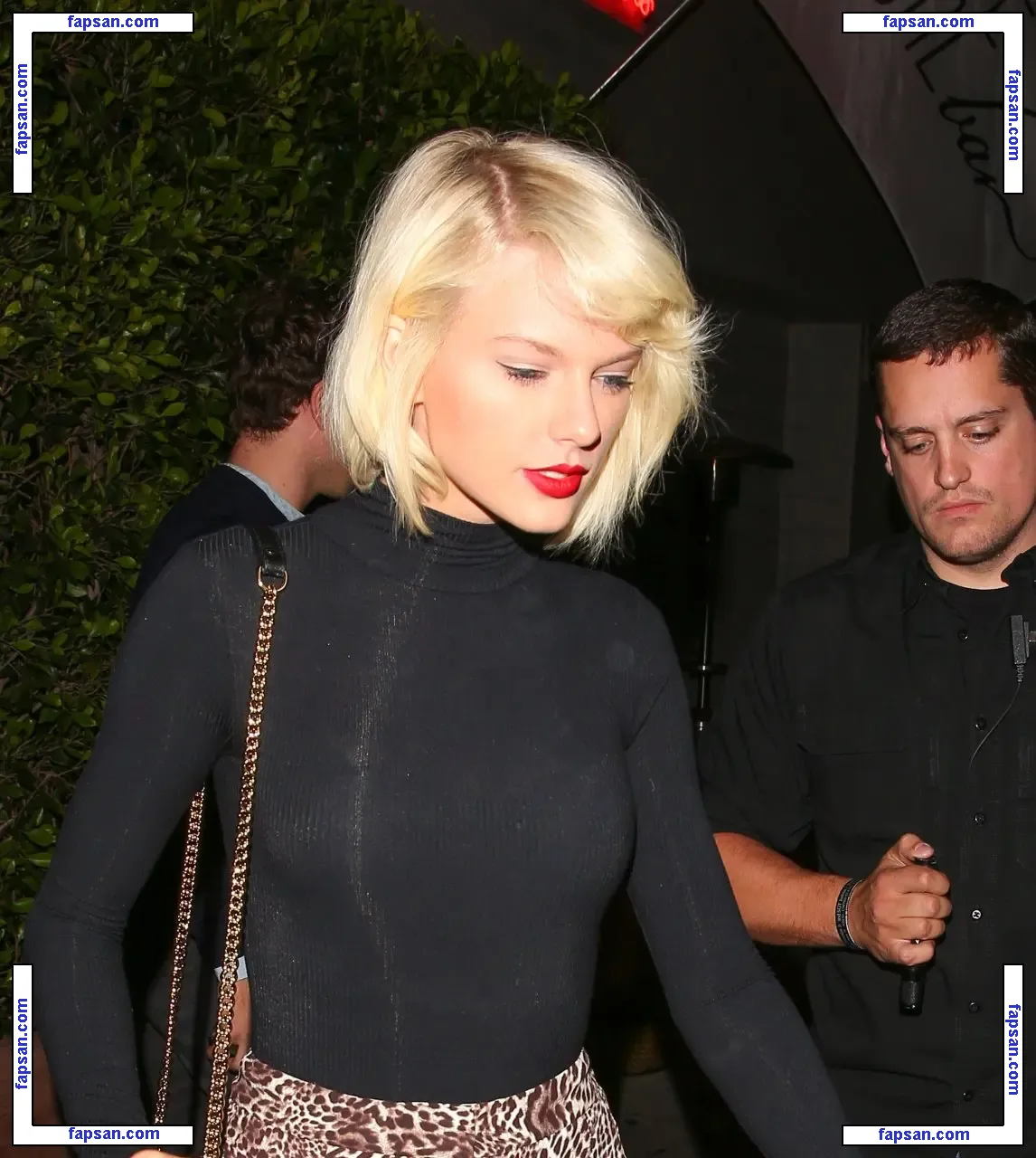 Taylor Swift голая фото #0642 с Онлифанс