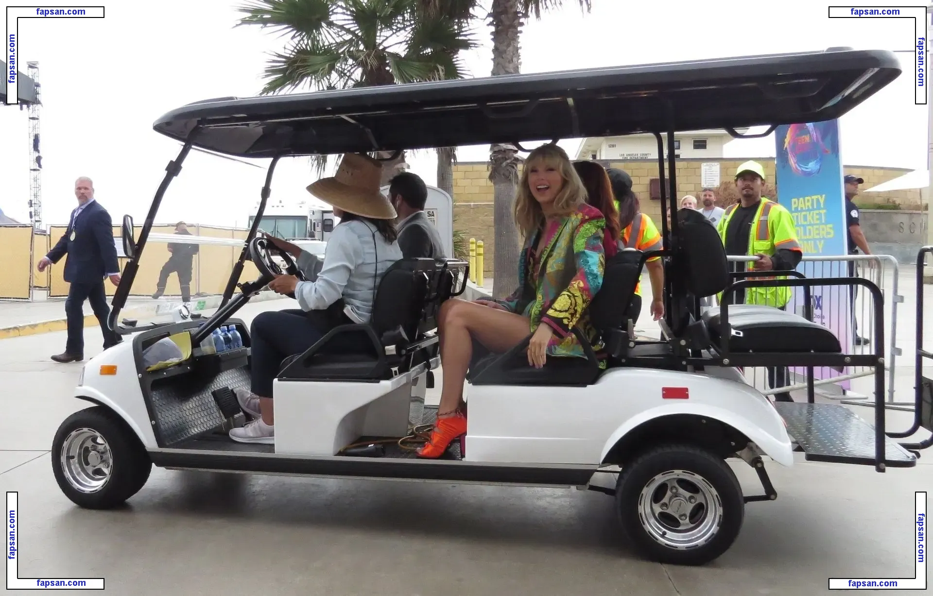 Taylor Swift голая фото #0796 с Онлифанс