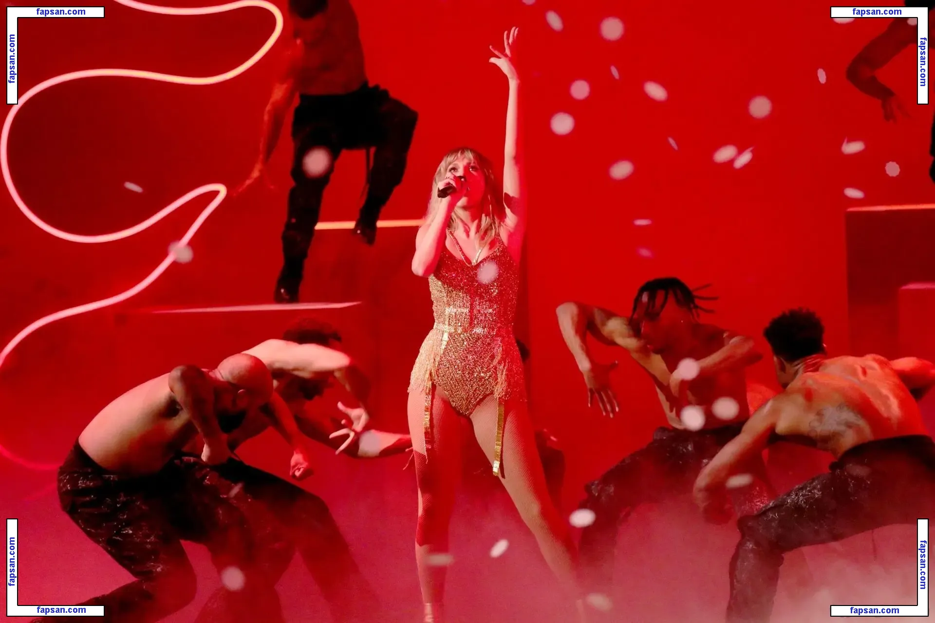 Taylor Swift голая фото #0967 с Онлифанс