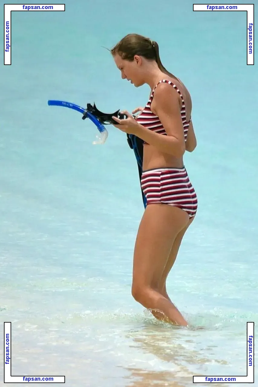 Taylor Swift голая фото #1155 с Онлифанс