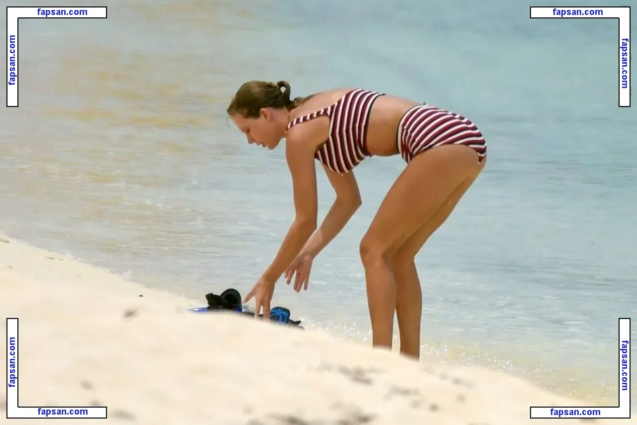 Taylor Swift голая фото #1157 с Онлифанс