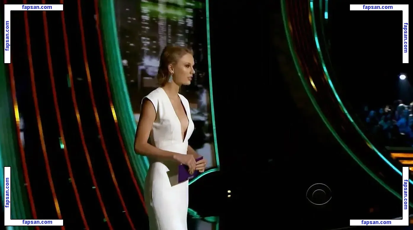 Taylor Swift голая фото #1181 с Онлифанс