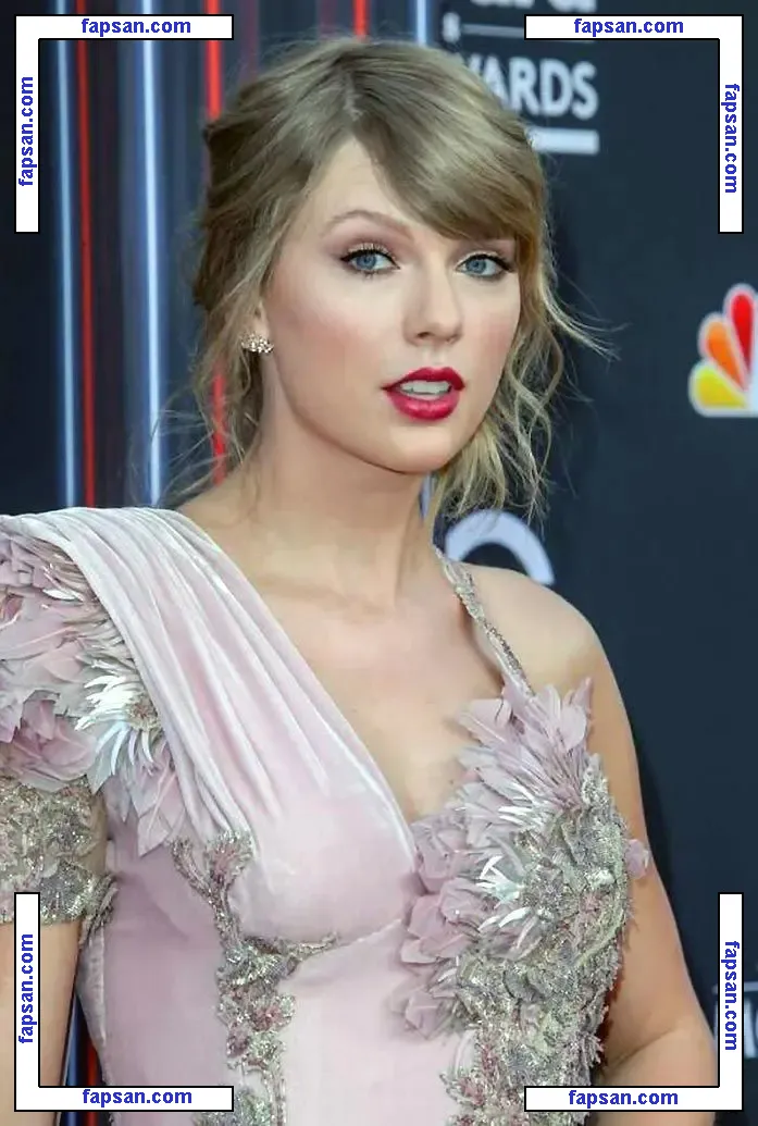 Taylor Swift голая фото #1218 с Онлифанс
