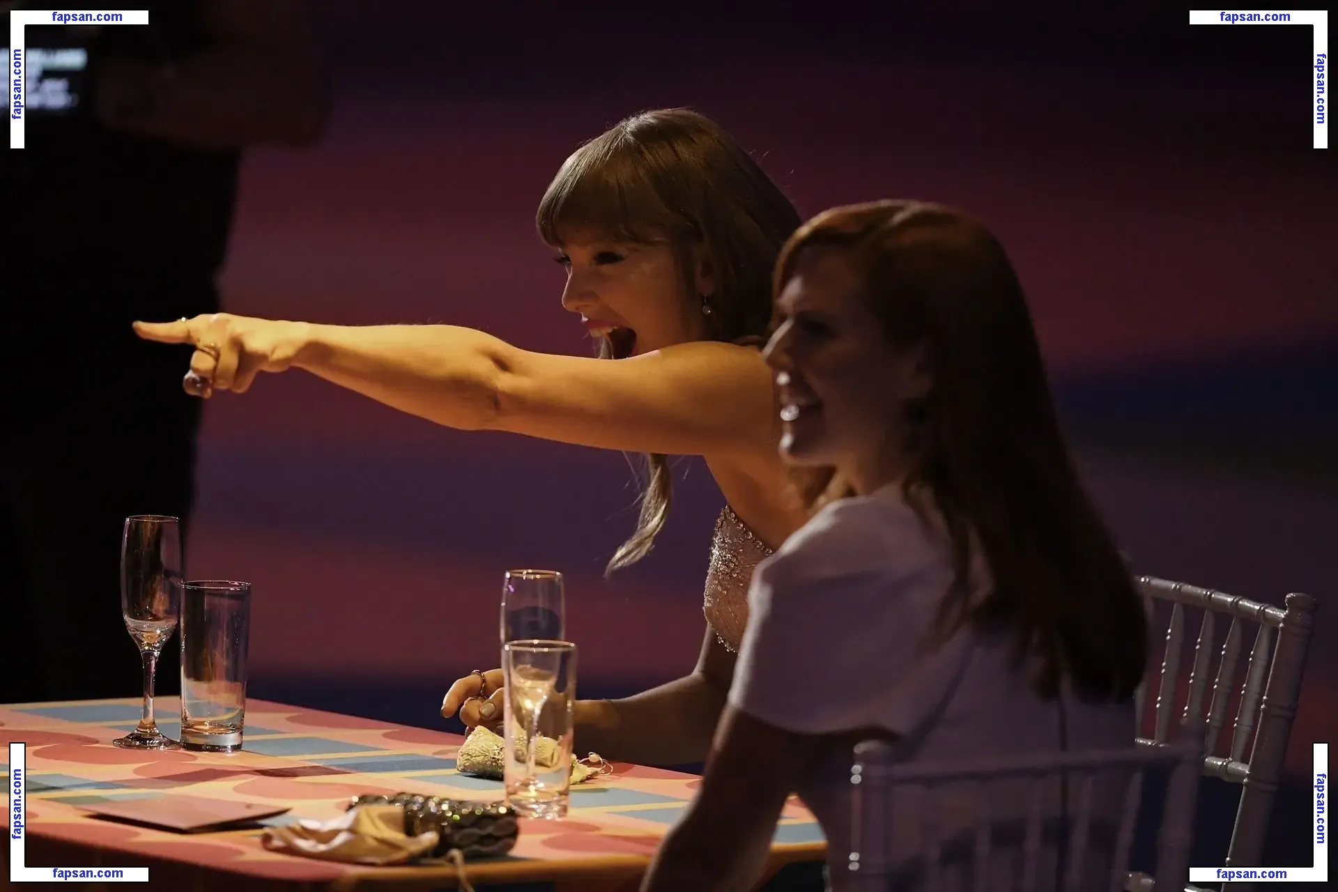 Taylor Swift голая фото #1423 с Онлифанс