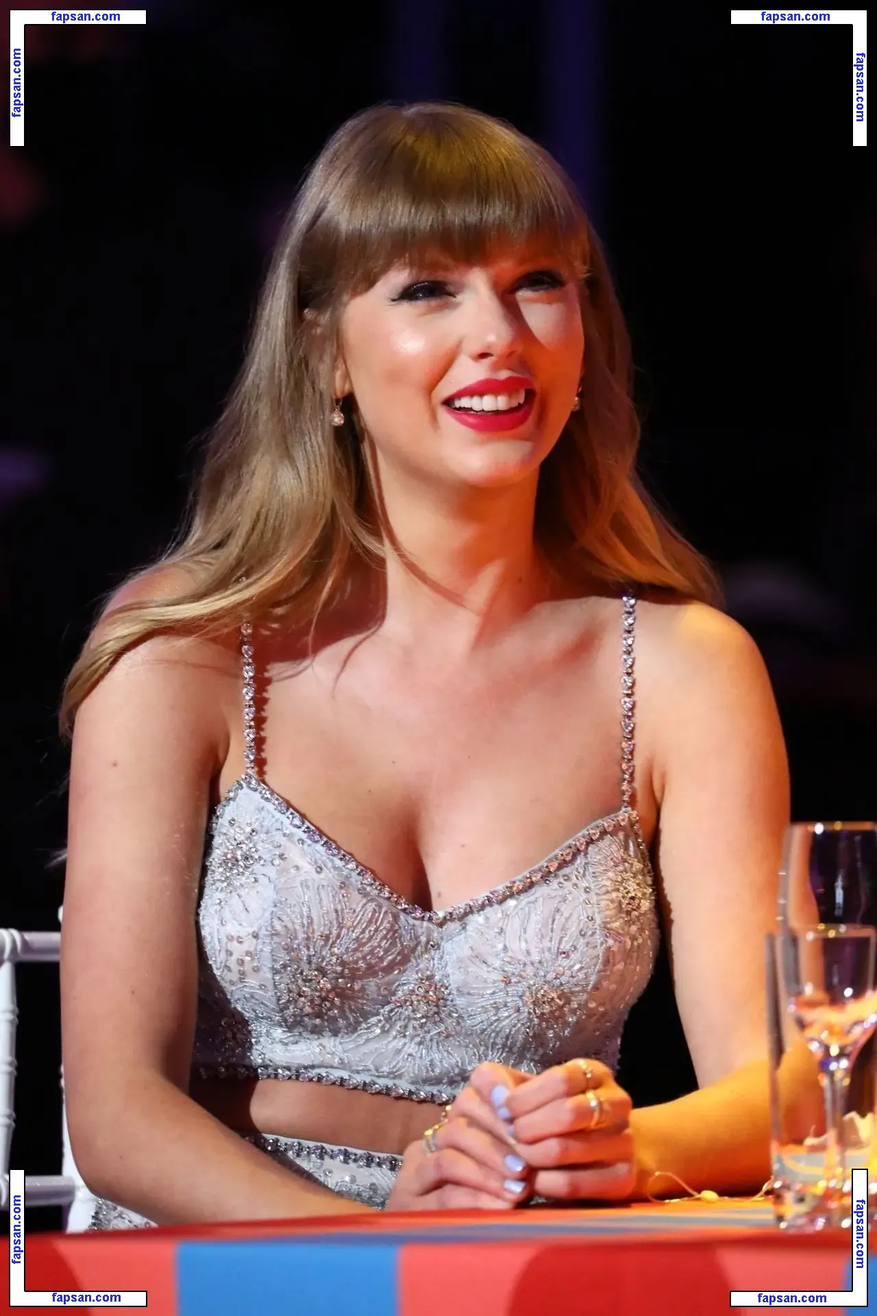 Taylor Swift голая фото #1436 с Онлифанс