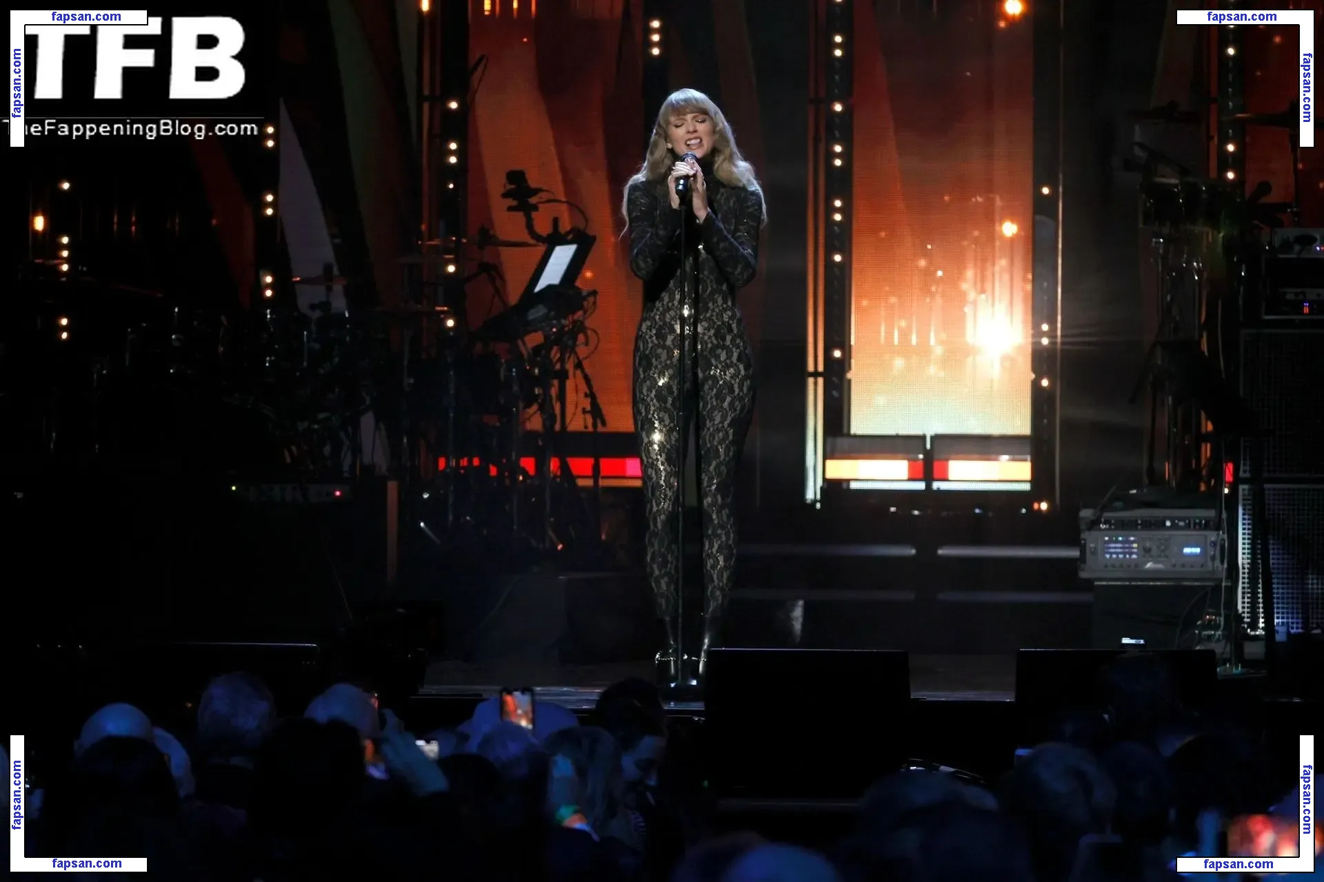 Taylor Swift голая фото #1487 с Онлифанс