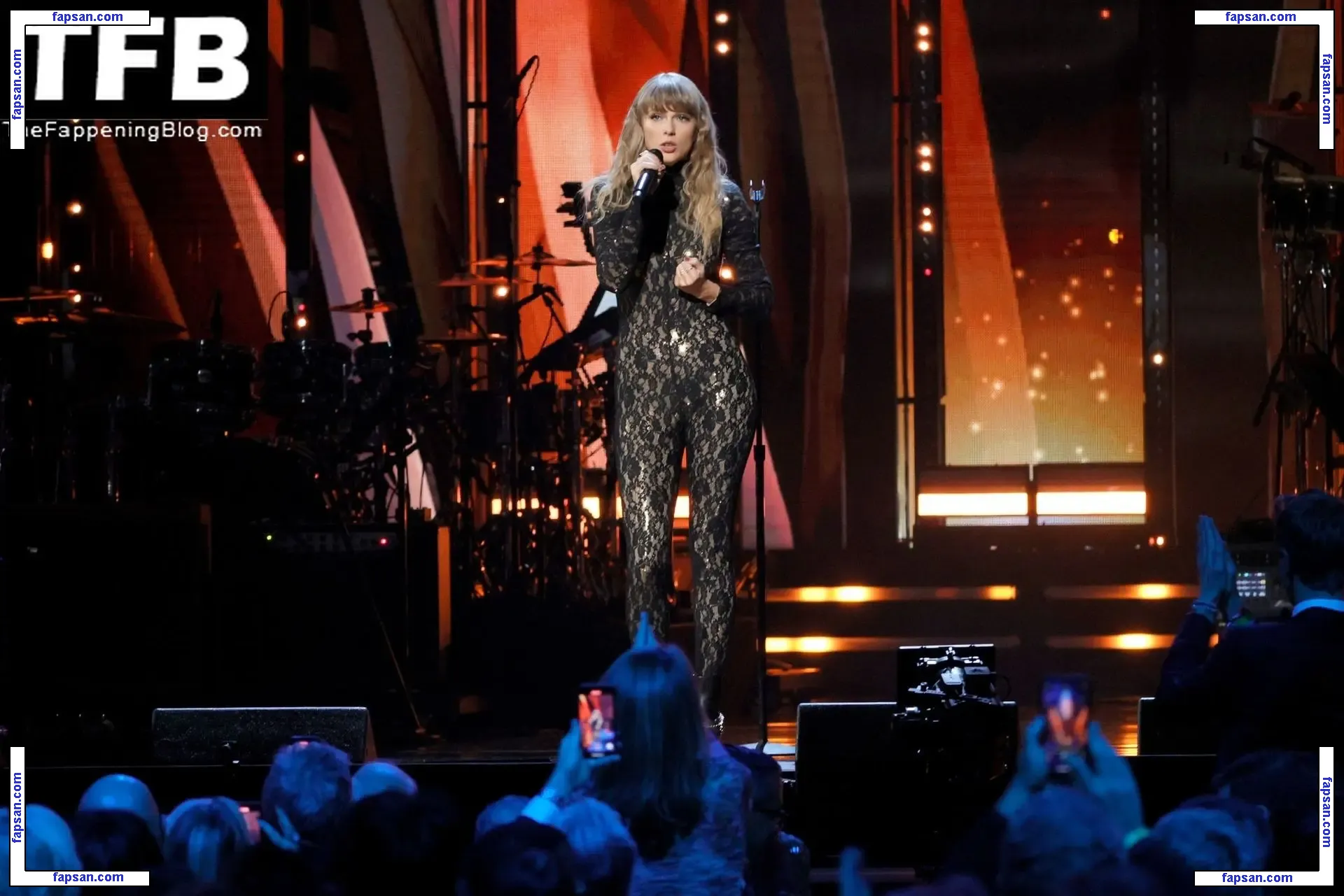 Taylor Swift голая фото #1491 с Онлифанс