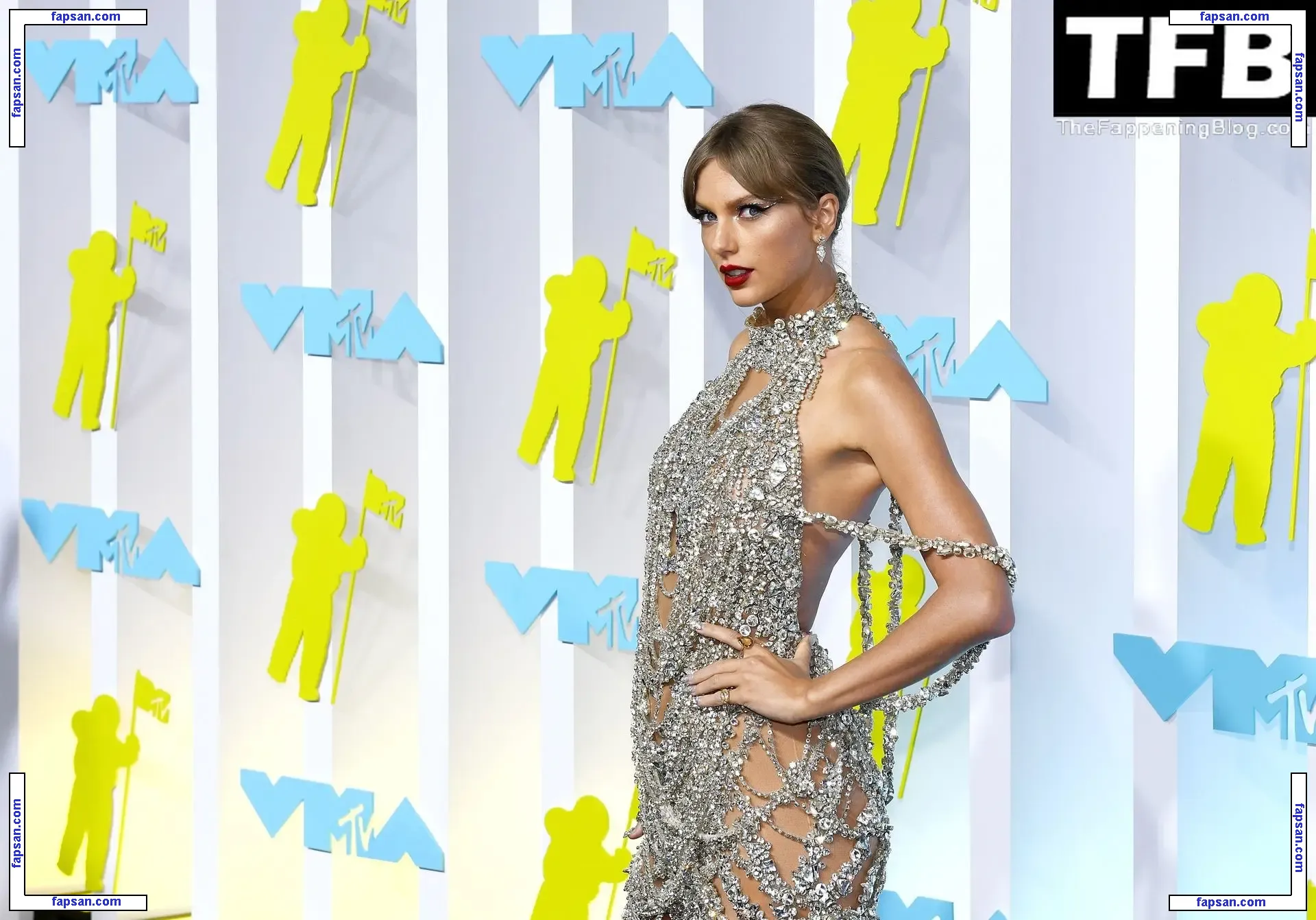 Taylor Swift голая фото #1995 с Онлифанс