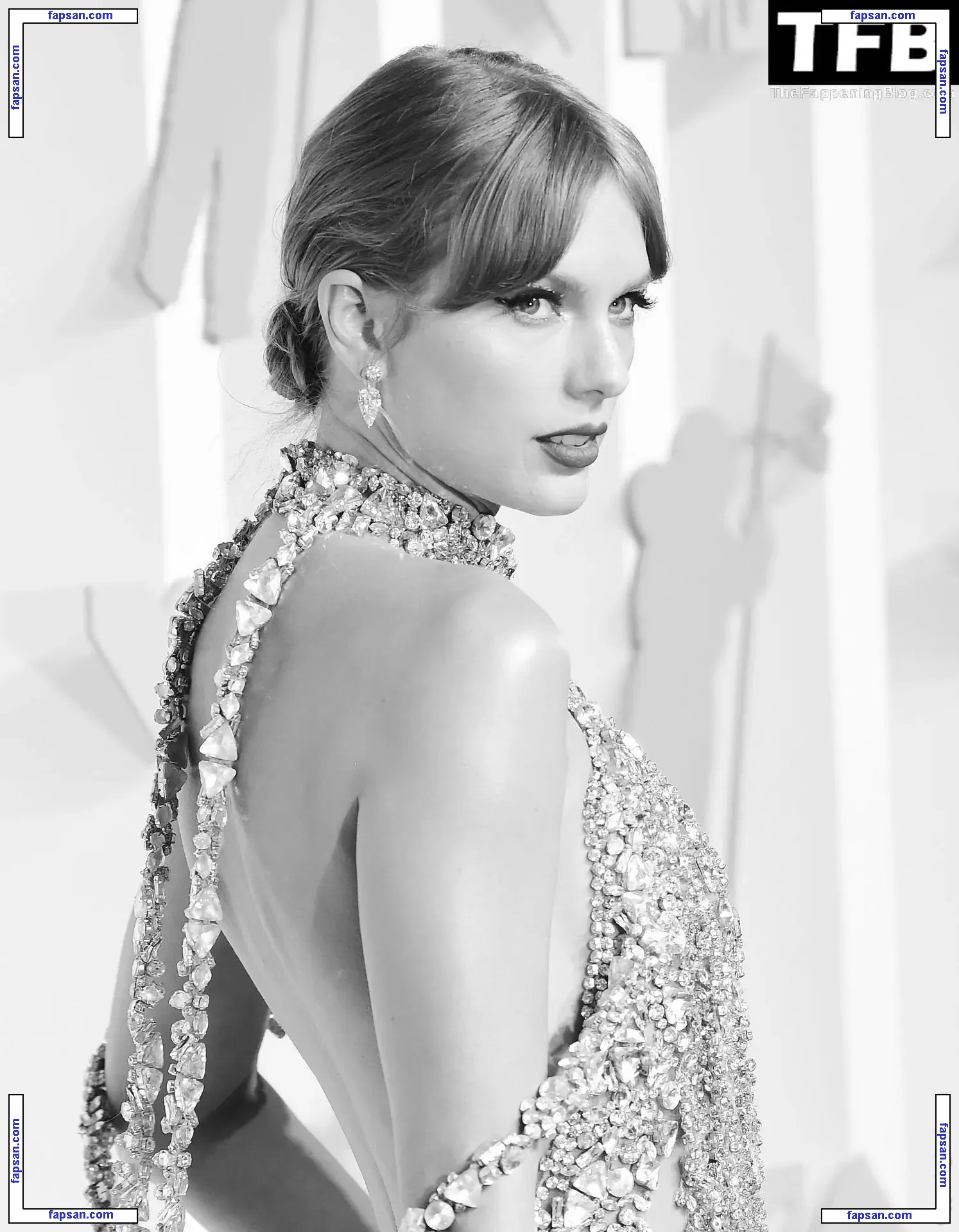 Taylor Swift голая фото #1997 с Онлифанс