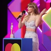 Taylor Swift голая #1328