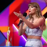 Taylor Swift голая #1335