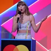 Taylor Swift голая #1371