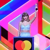 Taylor Swift голая #1380