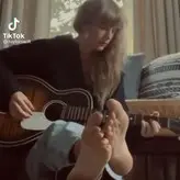 Taylor Swift голая #1584