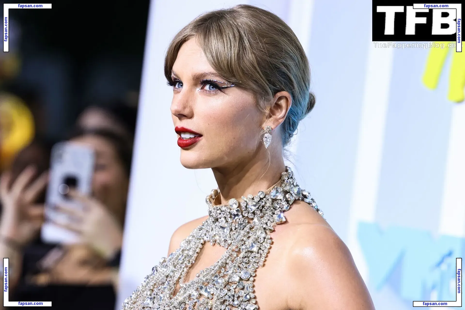 Taylor Swift голая фото #2049 с Онлифанс