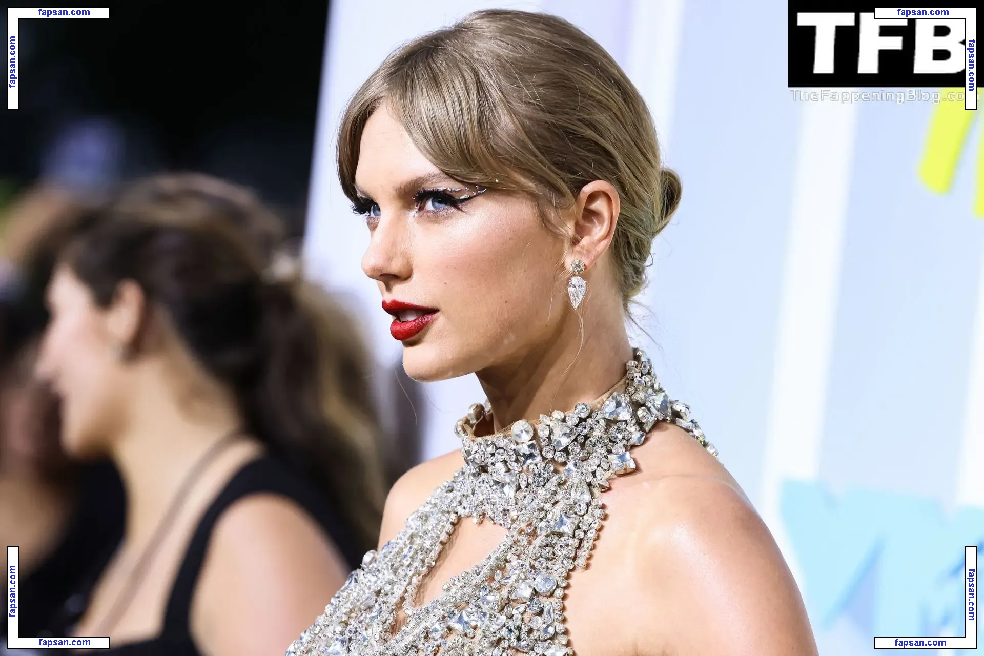 Taylor Swift голая фото #2051 с Онлифанс