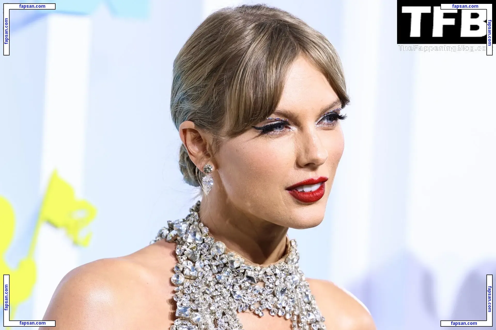 Taylor Swift голая фото #2058 с Онлифанс