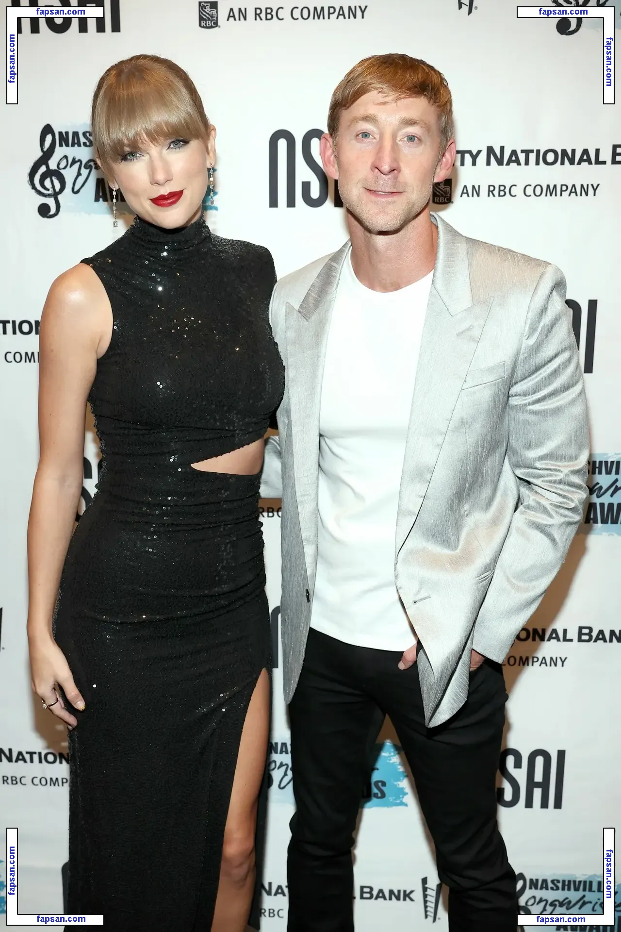 Taylor Swift nude photo #2167 from OnlyFans