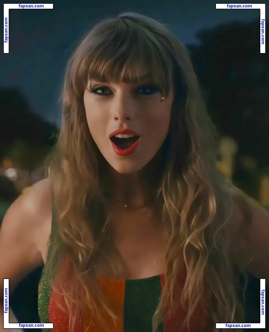 Taylor Swift nude photo #2181 from OnlyFans