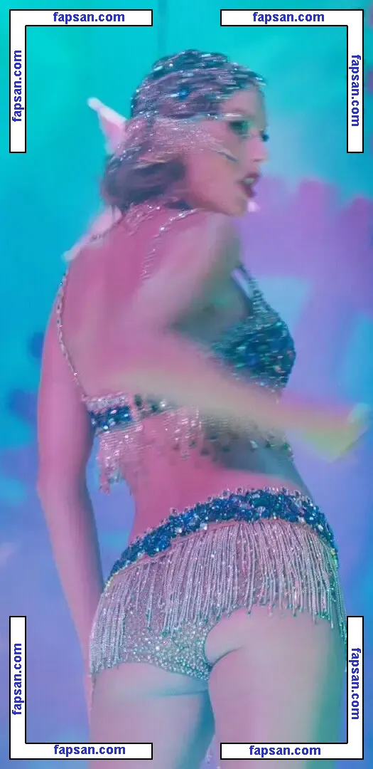 Taylor Swift nude photo #2187 from OnlyFans