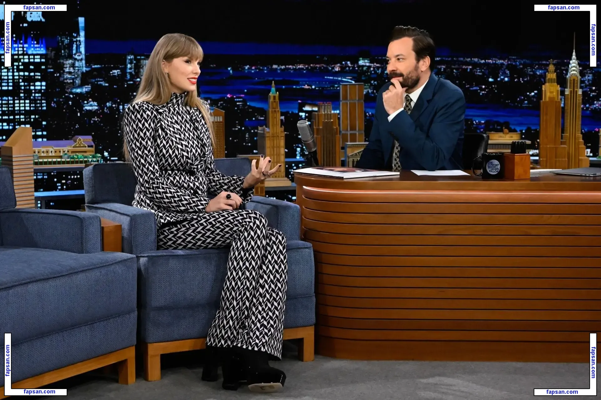 Taylor Swift nude photo #2232 from OnlyFans