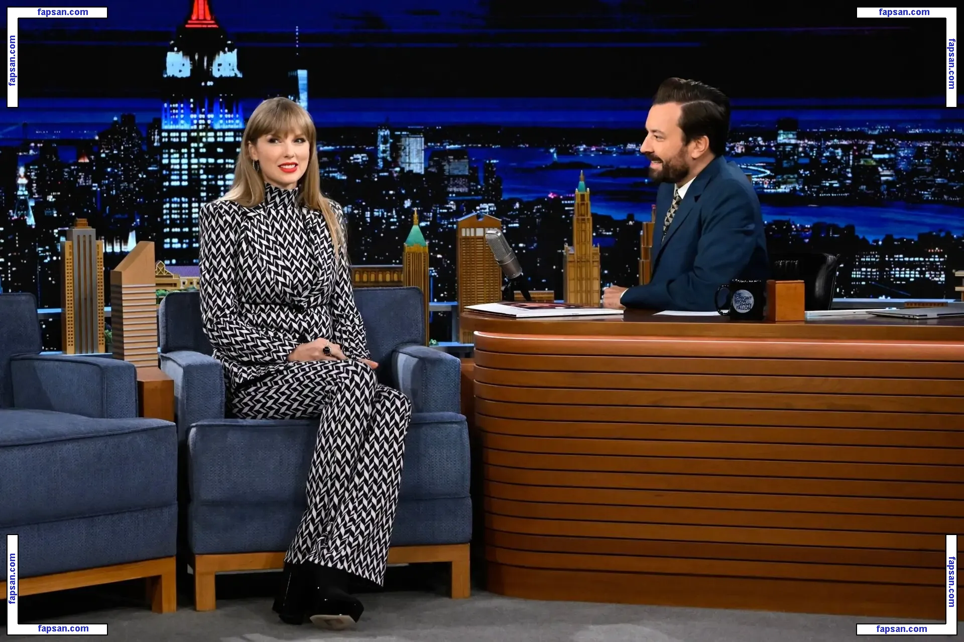 Taylor Swift nude photo #2236 from OnlyFans