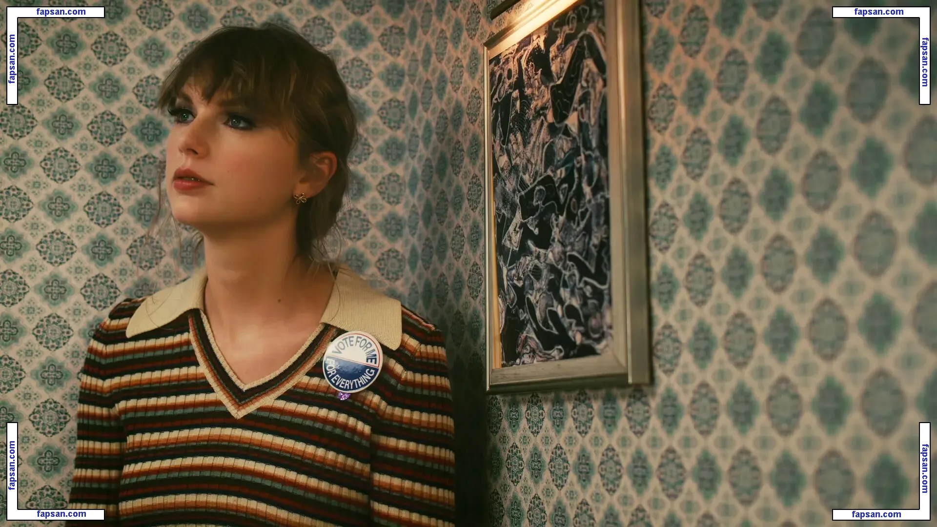 Taylor Swift nude photo #2250 from OnlyFans