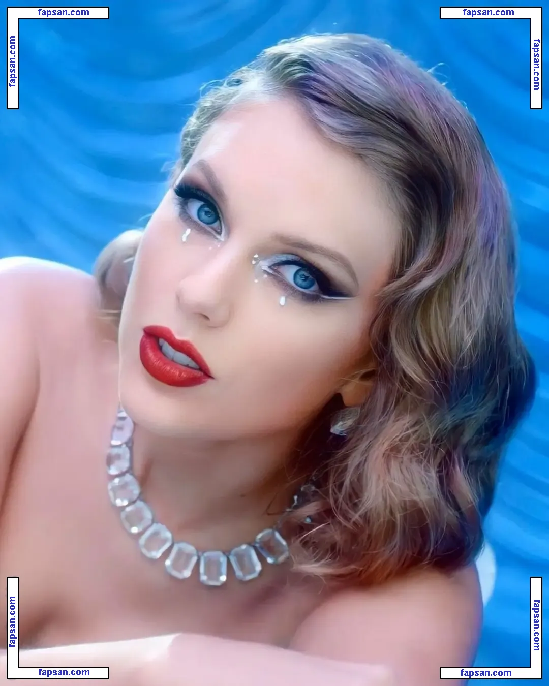 Taylor Swift nude photo #2254 from OnlyFans