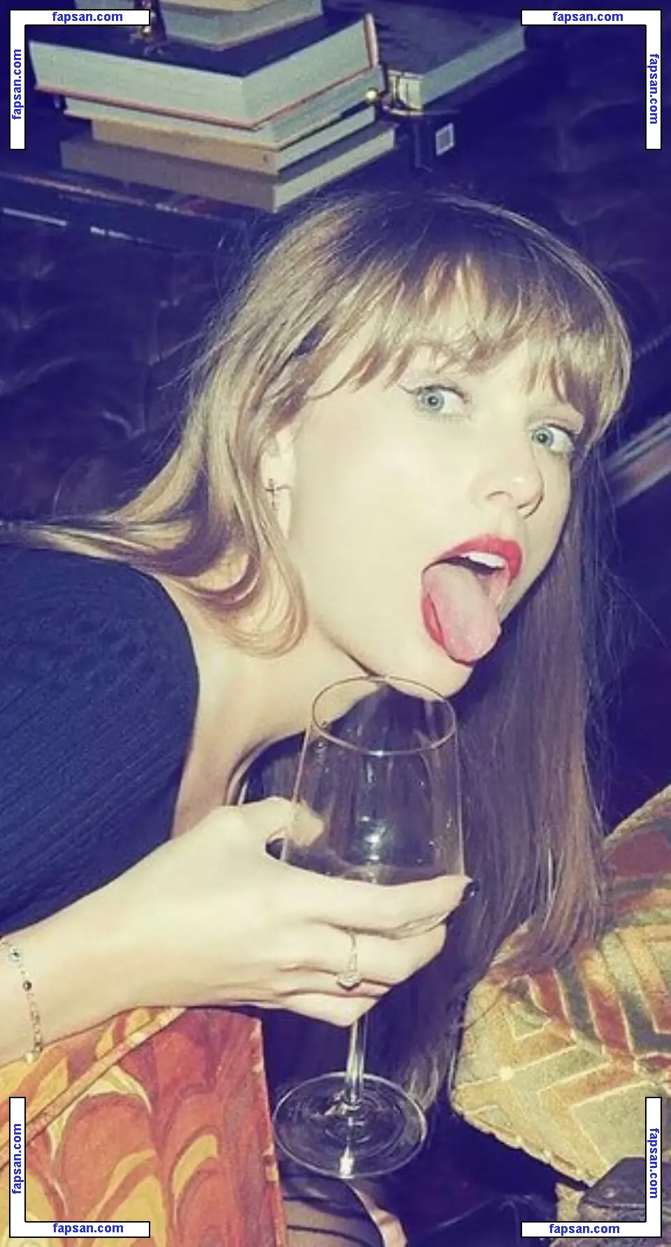 Taylor Swift nude photo #2269 from OnlyFans