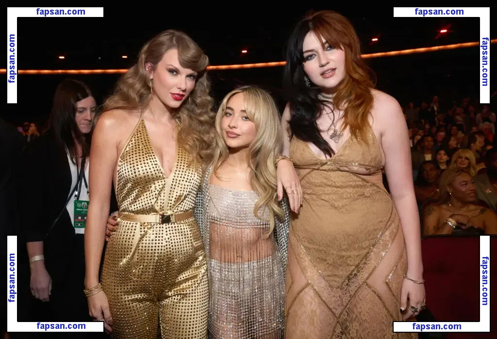 Taylor Swift nude photo #2336 from OnlyFans