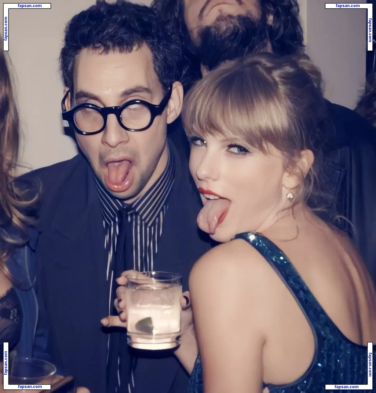 Taylor Swift nude photo #2471 from OnlyFans