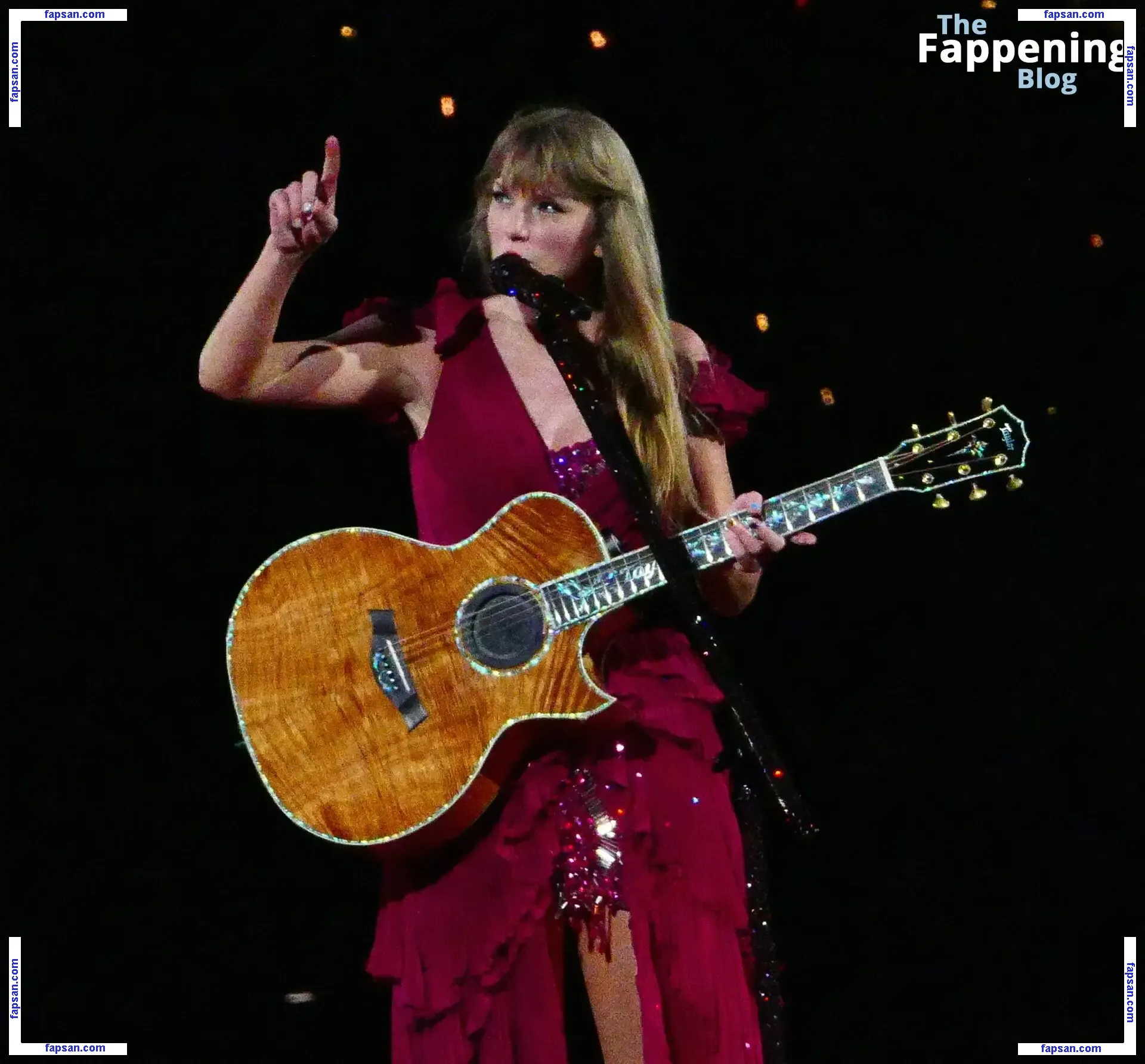 Taylor Swift nude photo #2649 from OnlyFans