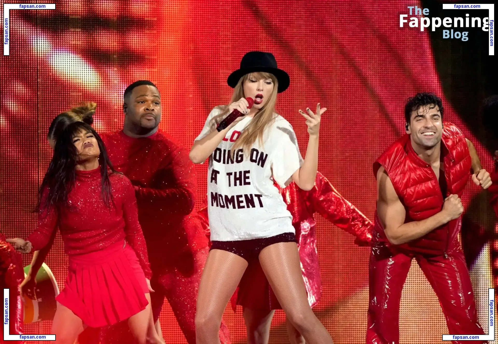 Taylor Swift nude photo #2665 from OnlyFans