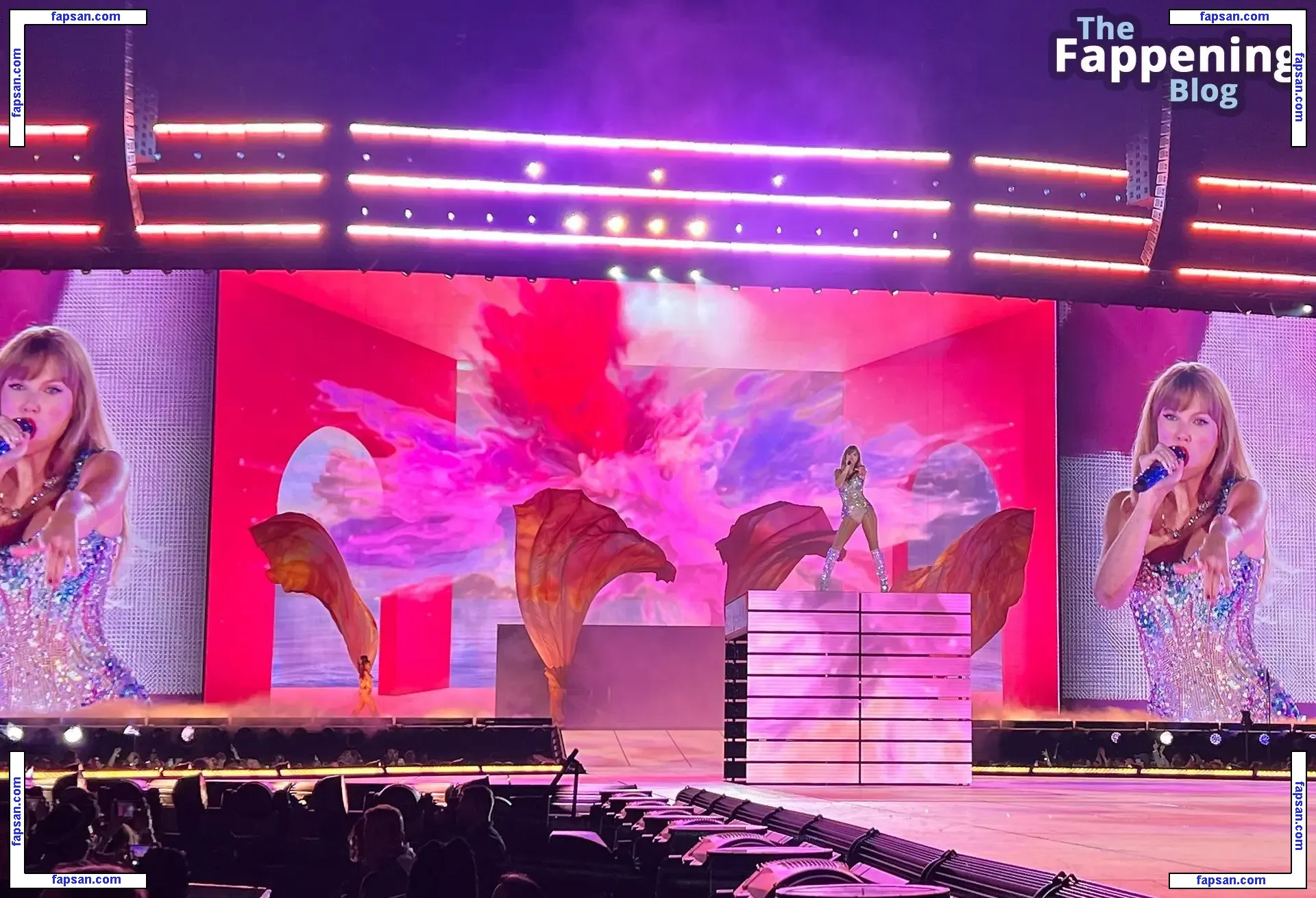 Taylor Swift nude photo #2735 from OnlyFans