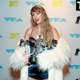 Taylor Swift nude #2134