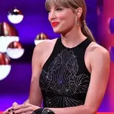 Taylor Swift nude #2210