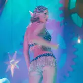 Taylor Swift nude #2222