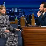 Taylor Swift nude #2233