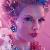 Taylor Swift nude #2257