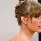 Taylor Swift nude #2272