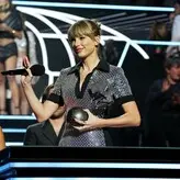 Taylor Swift nude #2292