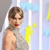 Taylor Swift nude #2358