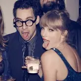 Taylor Swift nude #2471