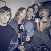 Taylor Swift nude #2477