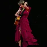 Taylor Swift nude #2572