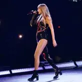 Taylor Swift nude #2606